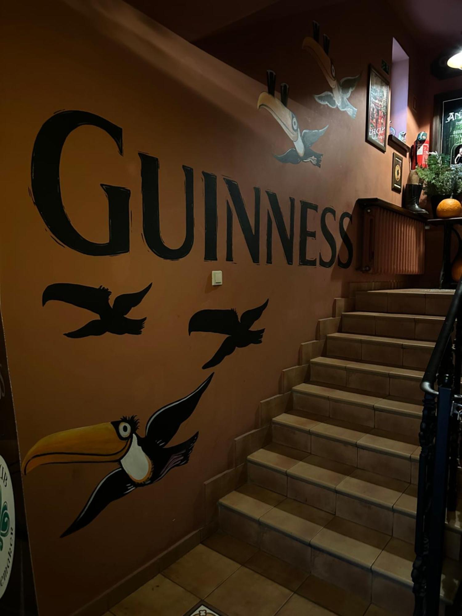 Shoemaker Irish Pub & Accommodation Кельце Экстерьер фото