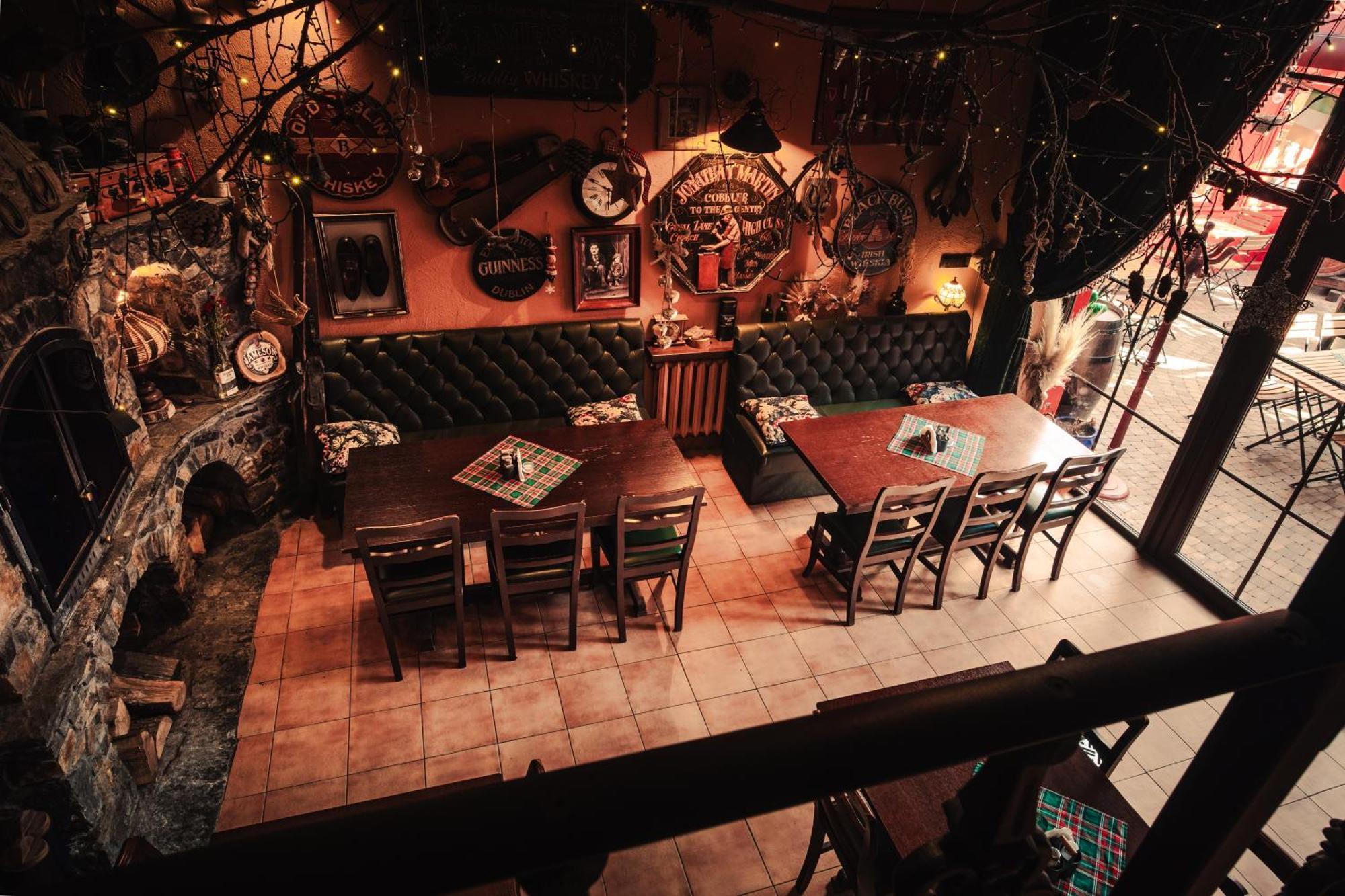 Shoemaker Irish Pub & Accommodation Кельце Экстерьер фото